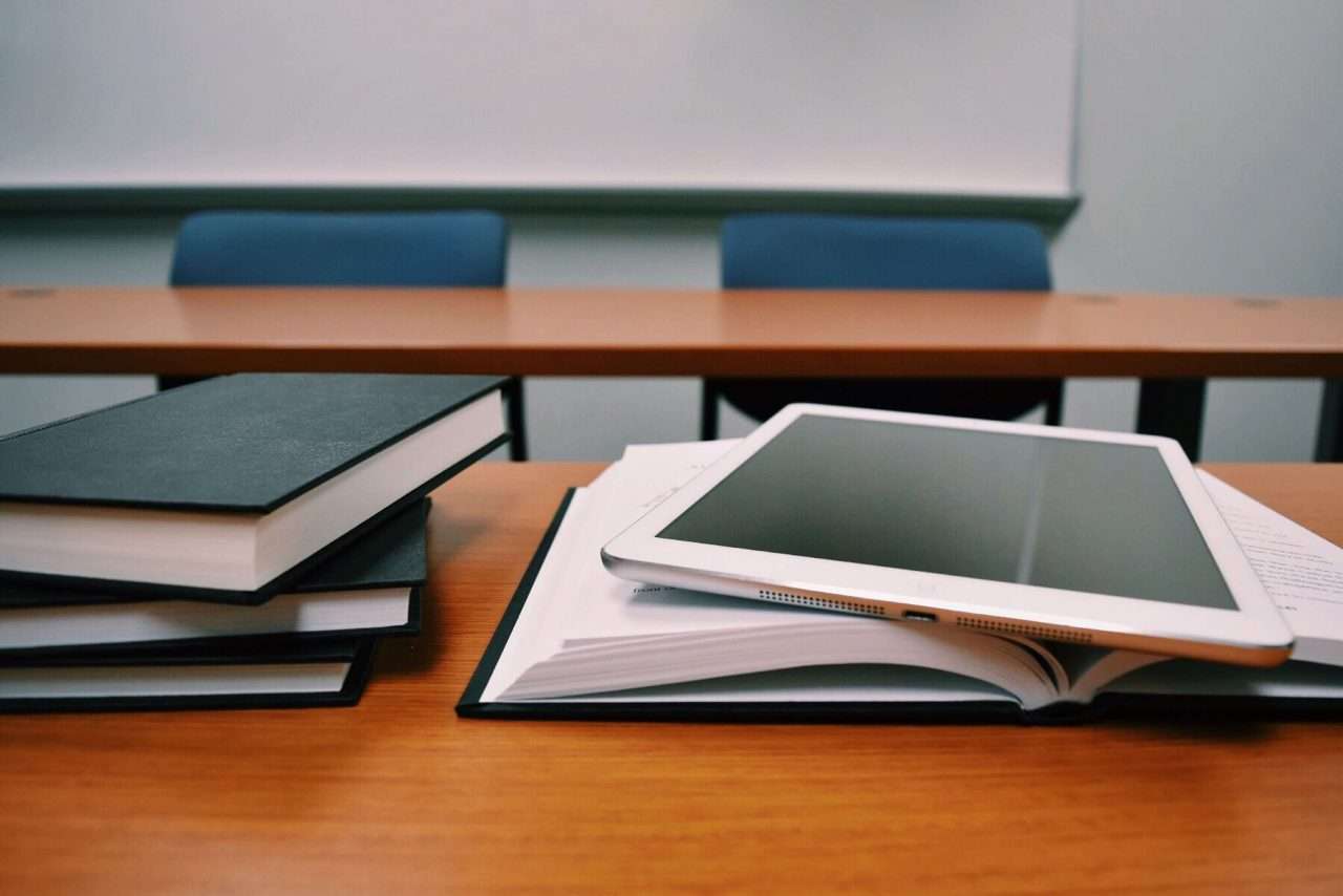 7 benefits of using b-learning for corporate training
