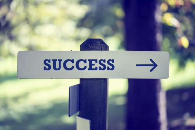 Effective Business Communication: 8 Secrets To Make Your Business Card Your Strongest Ally