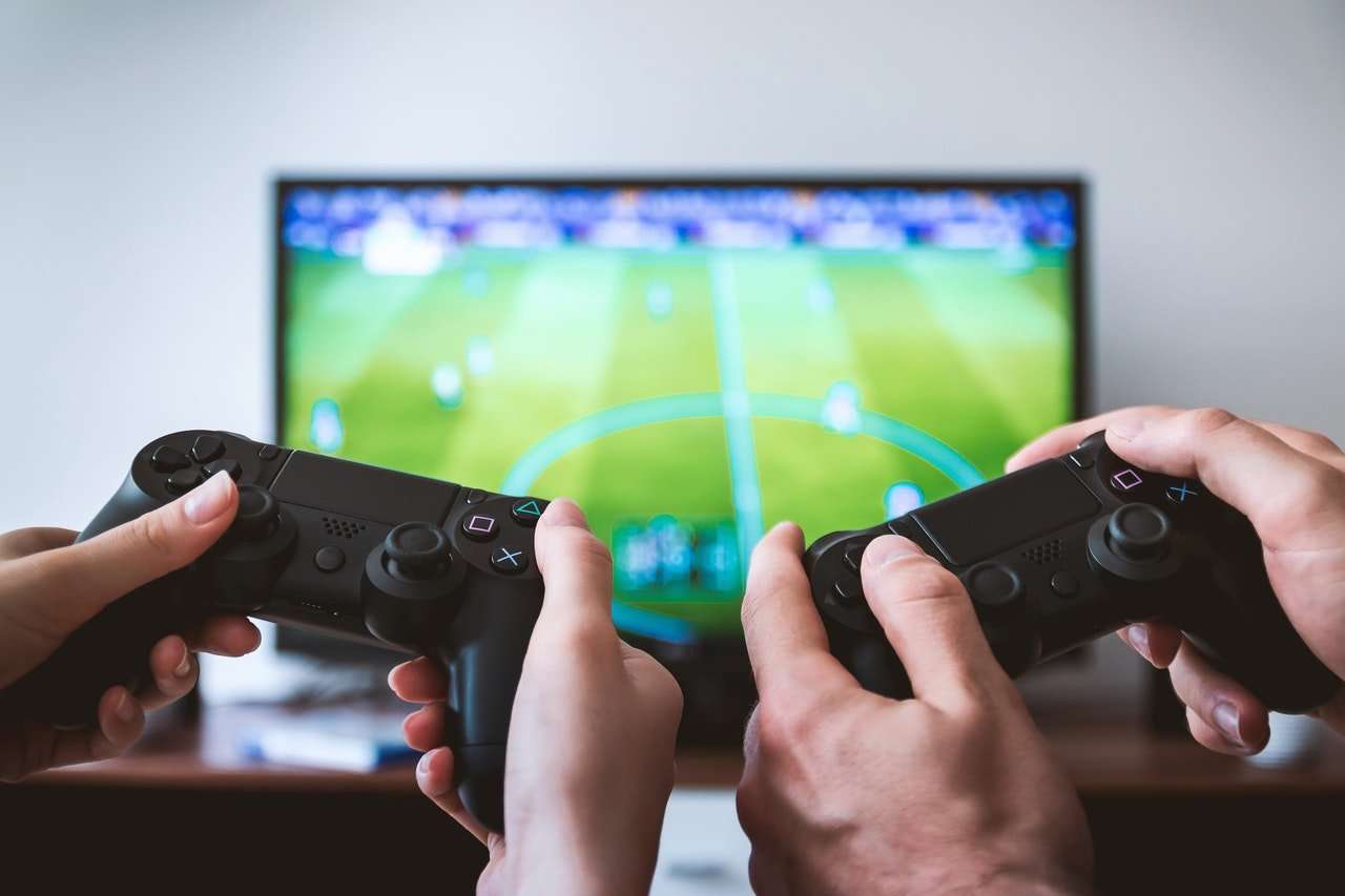 Effective Corporate Training: The Positive Effects of Video Games (Infographic)