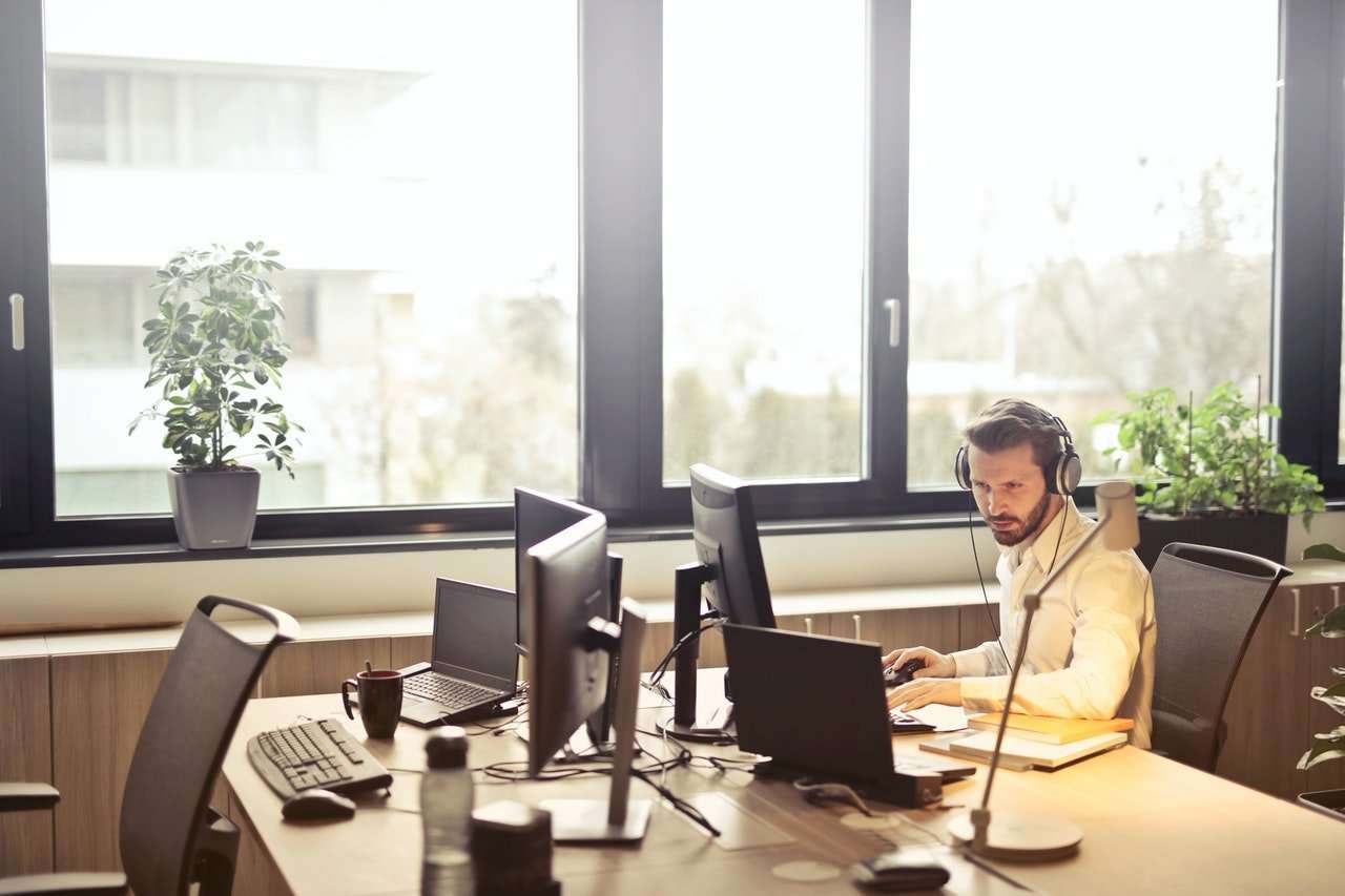 5 keys to delivering quality customer service online
