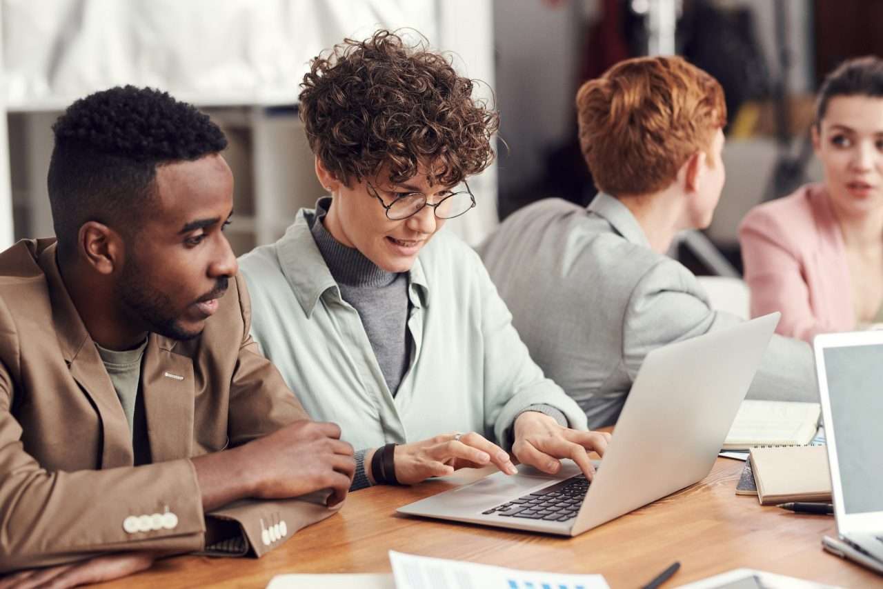 Implementing a successful game-based learning program for corporate training